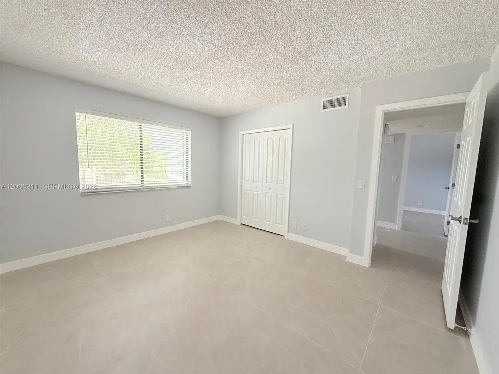16511 Blatt Blvd #203 Weston, FL 33326