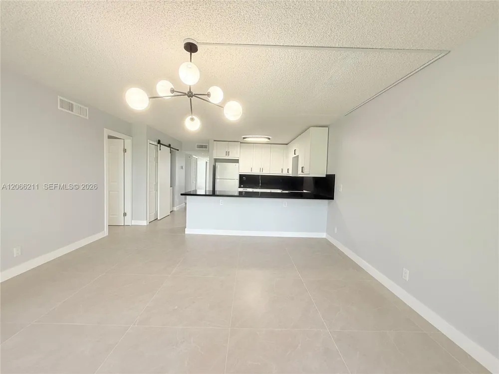 16511 Blatt Blvd #203 Weston, FL 33326