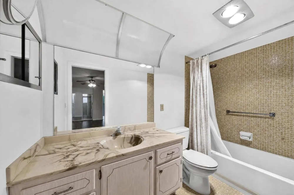206 Richmond A #206 Deerfield Beach, FL 33442