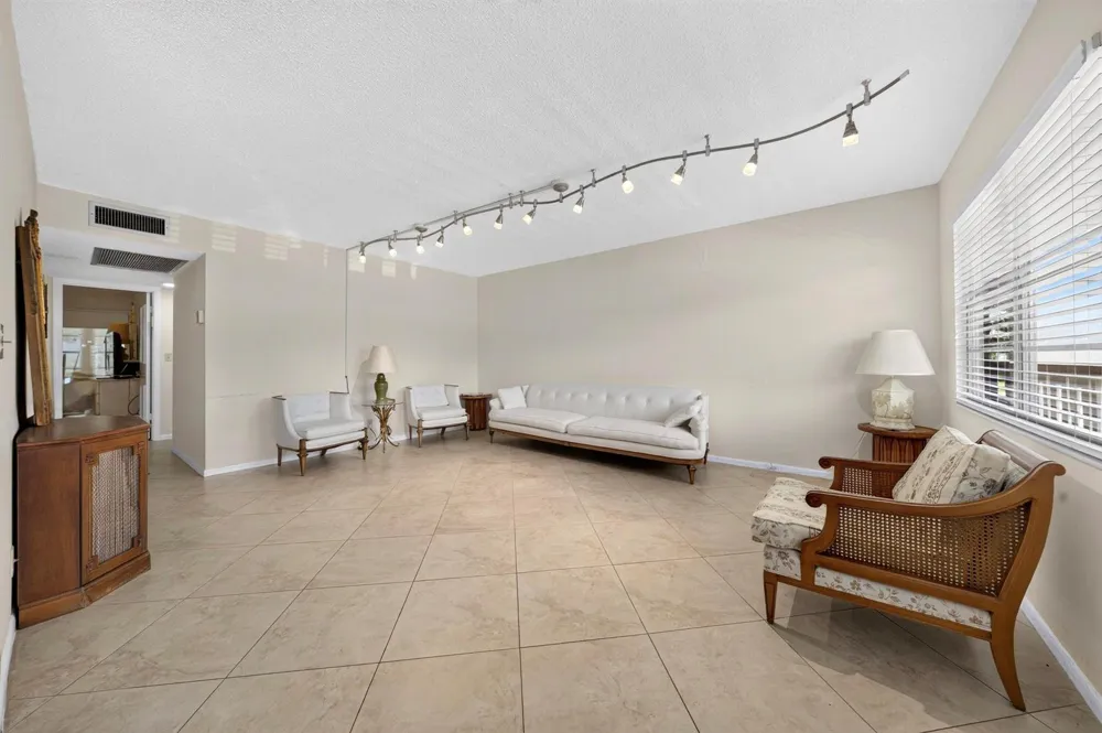 206 Richmond A #206 Deerfield Beach, FL 33442