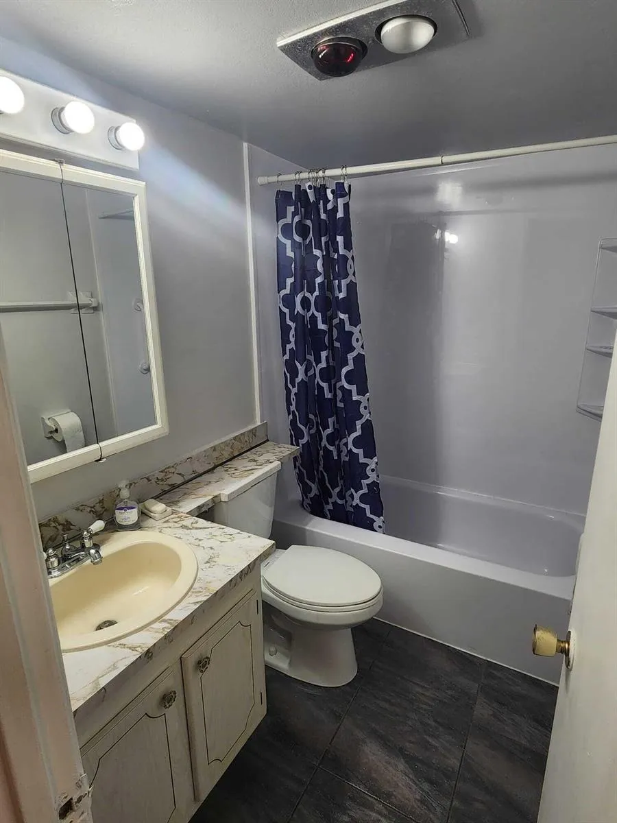 100 Village Green Circle E #B212 Palm Springs, FL 33461