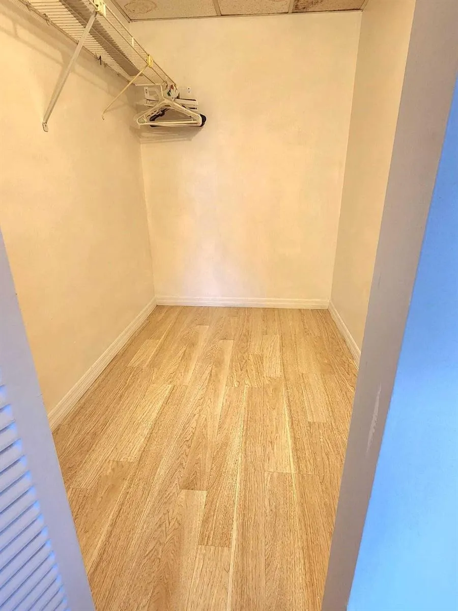 100 Village Green Circle E #B212 Palm Springs, FL 33461