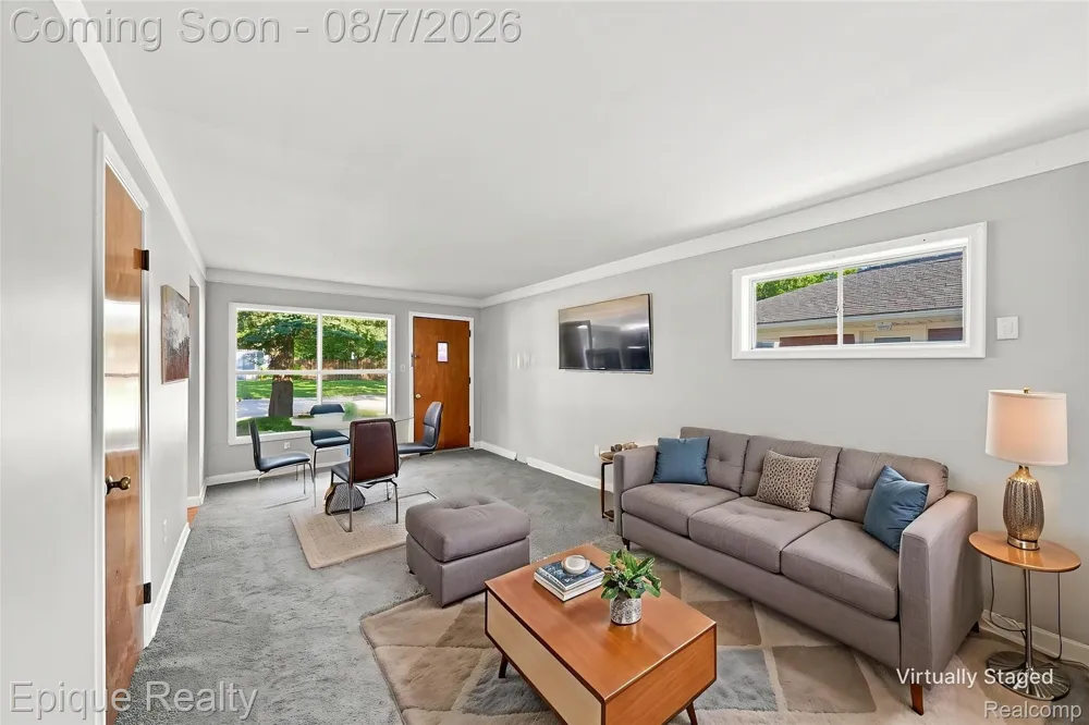 14589 Helen Street Southgate City, MI 48195