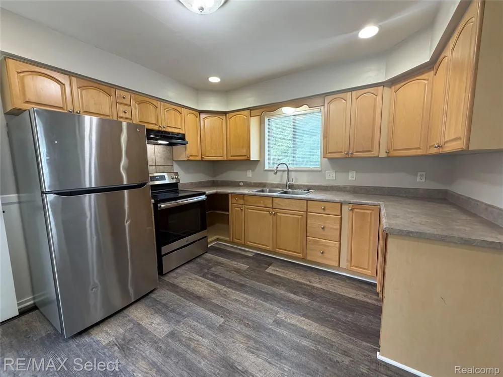 3717 Larchmont Street Flint City, MI 48532
