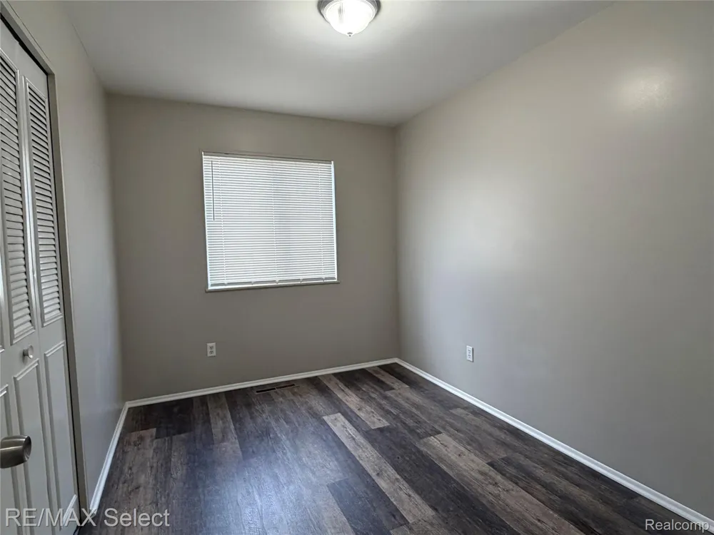 3717 Larchmont Street Flint City, MI 48532