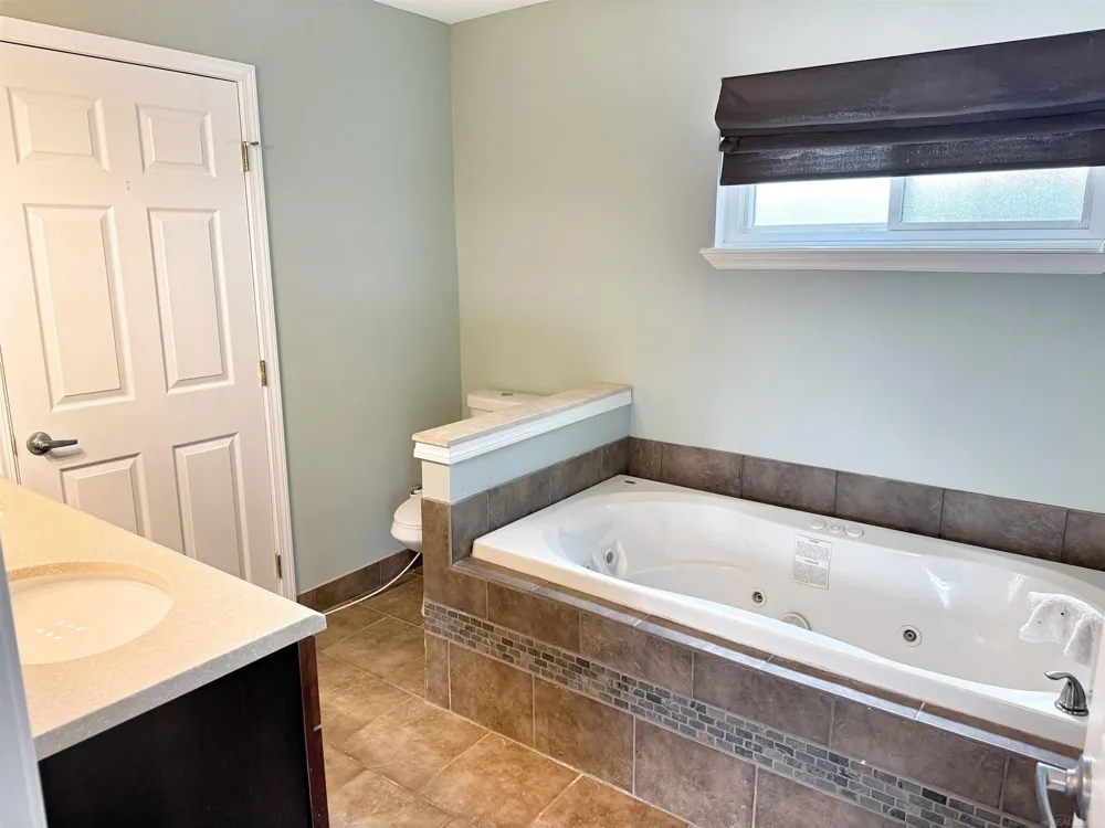 37886 Sunnybrook Street Harrison Charter Township, MI 48045