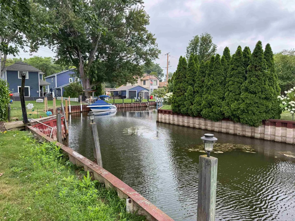 37886 Sunnybrook Street Harrison Charter Township, MI 48045