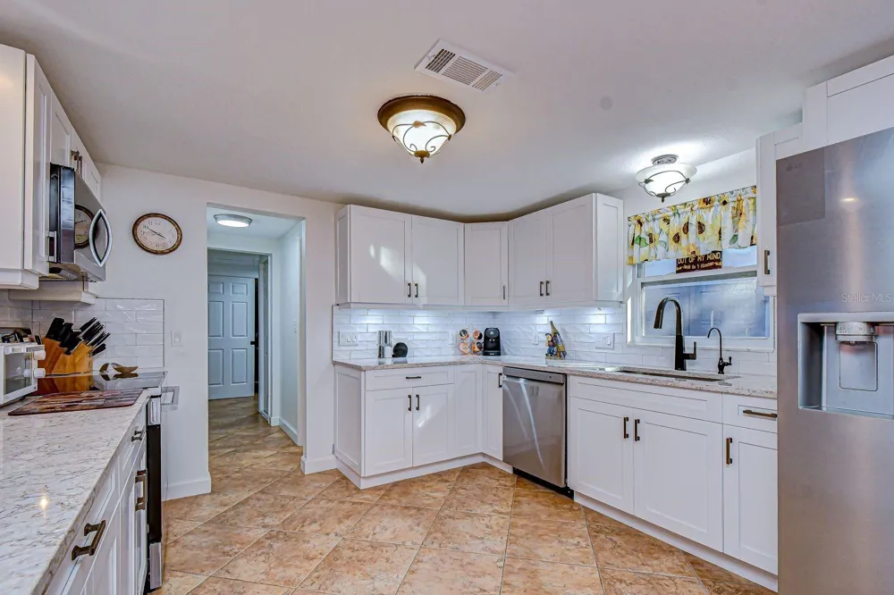 7051 MORNINGSTAR LANE New Port Richey, FL 34652
