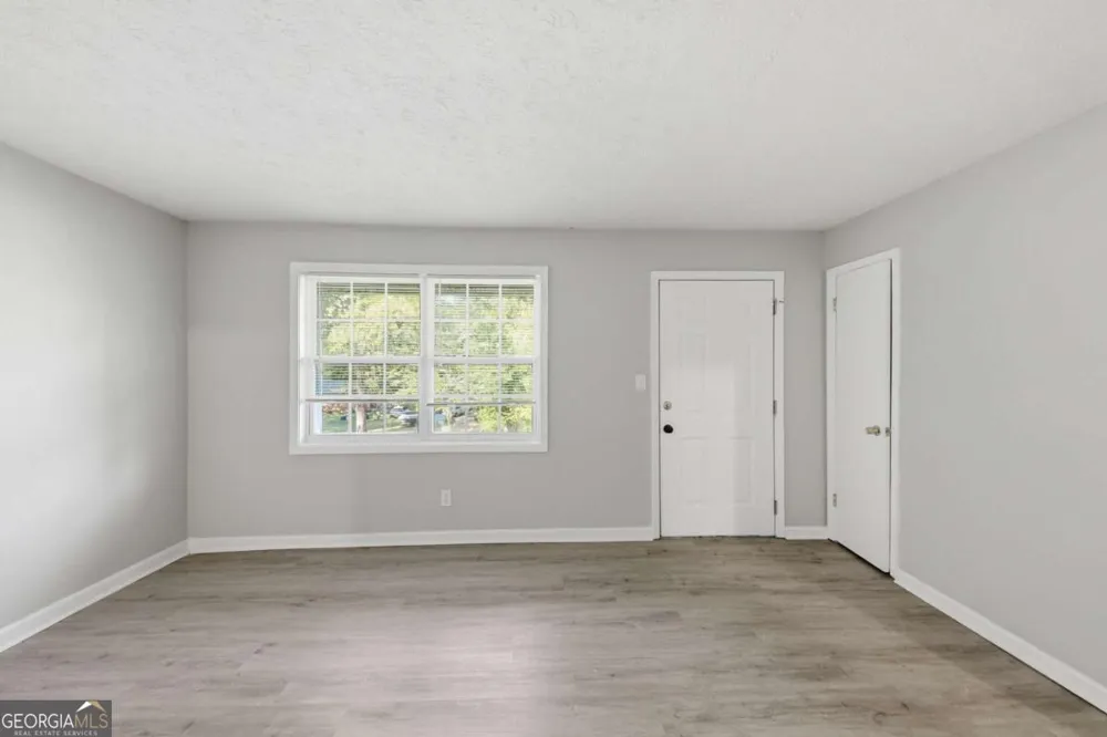 2322 Chestnut Log LOOP Lithia Springs, GA 30122