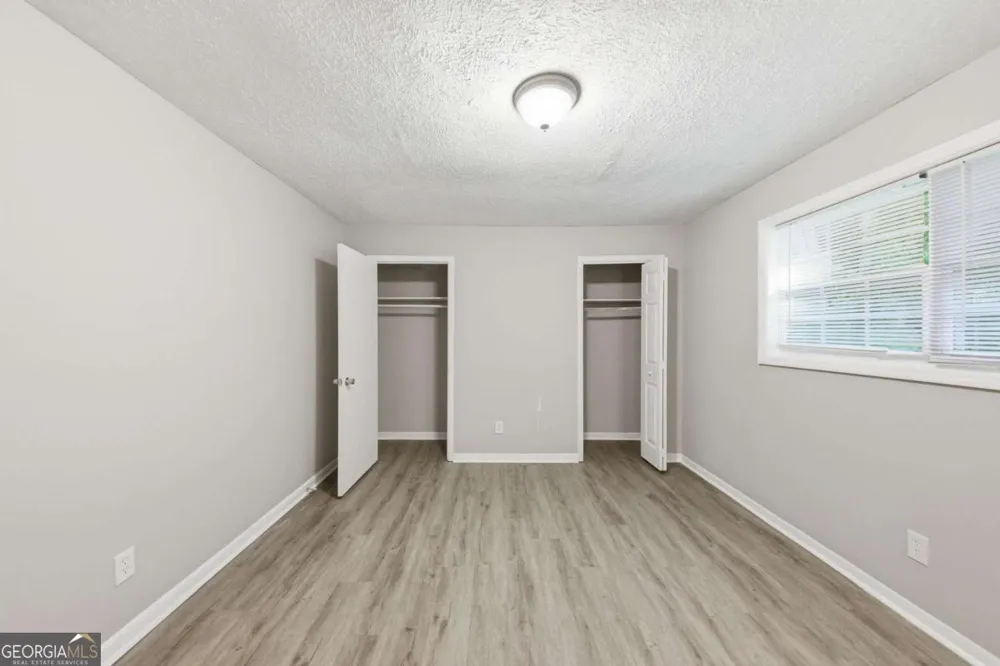 2322 Chestnut Log LOOP Lithia Springs, GA 30122