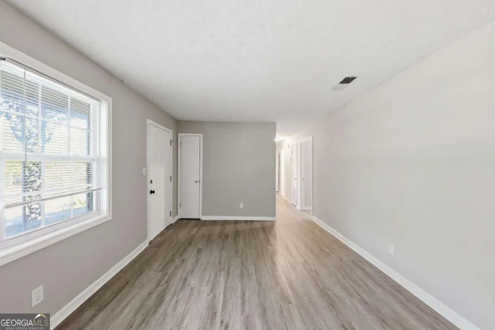 2322 Chestnut Log LOOP Lithia Springs, GA 30122