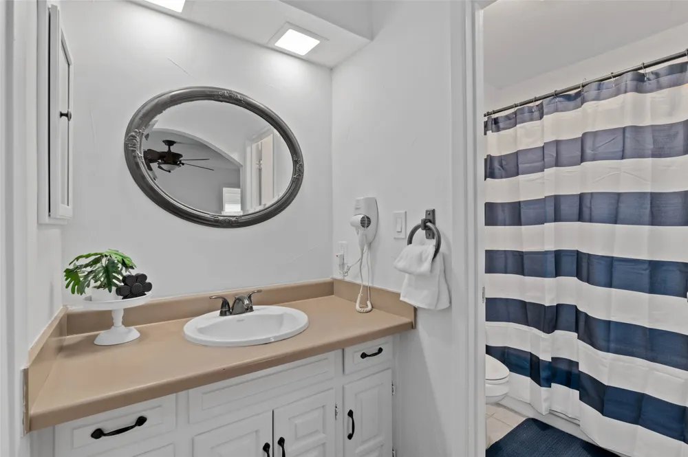 5514 Bishop Court Lake Dallas, TX 75065