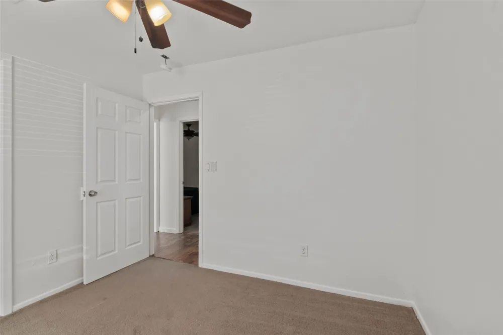 5514 Bishop Court Lake Dallas, TX 75065