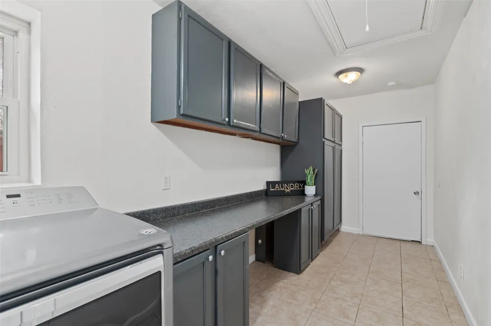 5514 Bishop Court Lake Dallas, TX 75065