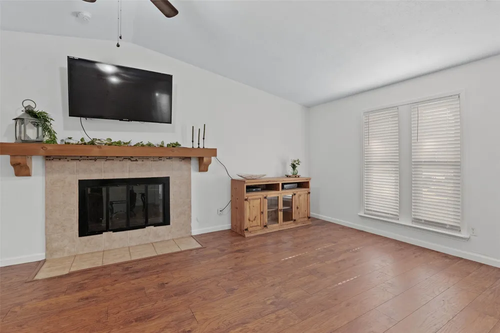 5514 Bishop Court Lake Dallas, TX 75065
