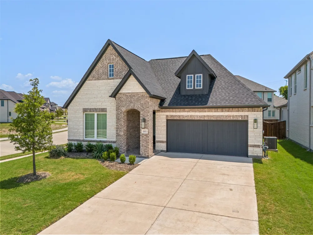 1051 Olympic Rockwall, TX 75087