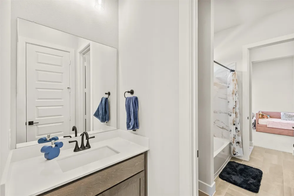 1051 Olympic Rockwall, TX 75087