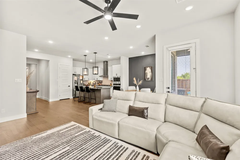 1051 Olympic Rockwall, TX 75087