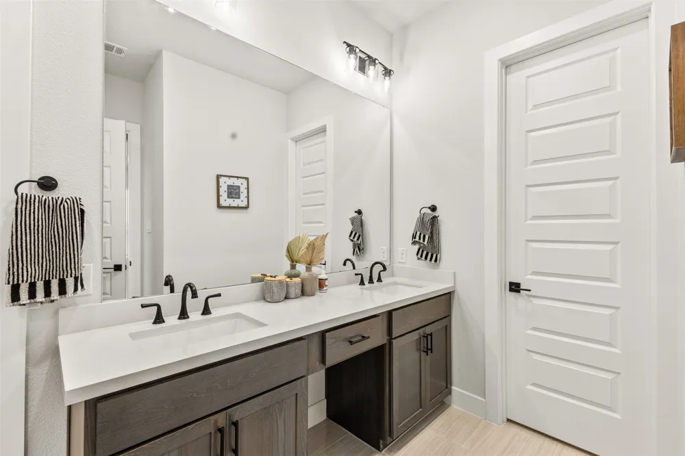 1051 Olympic Rockwall, TX 75087