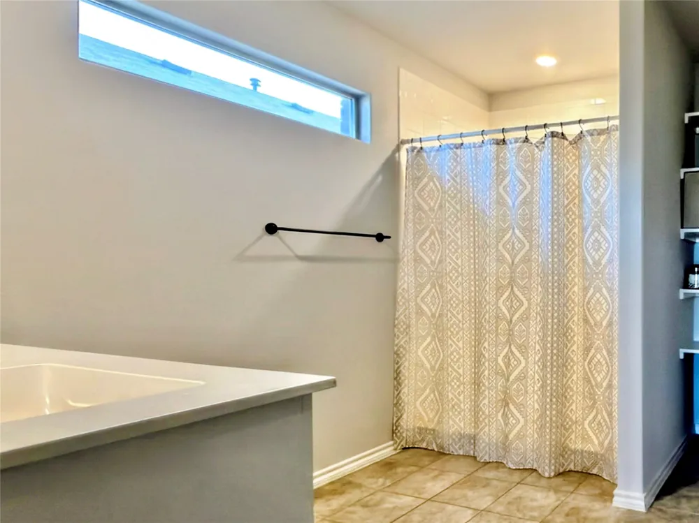16628 Hay Valley Drive Justin, TX 76247