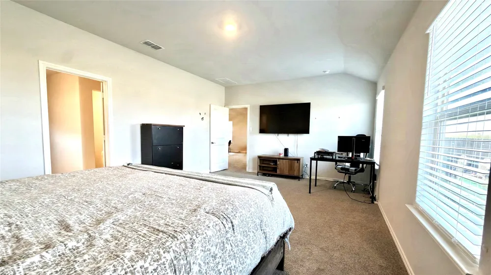 16628 Hay Valley Drive Justin, TX 76247