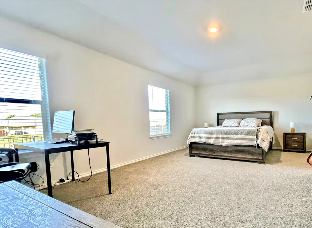 16628 Hay Valley Drive Justin, TX 76247