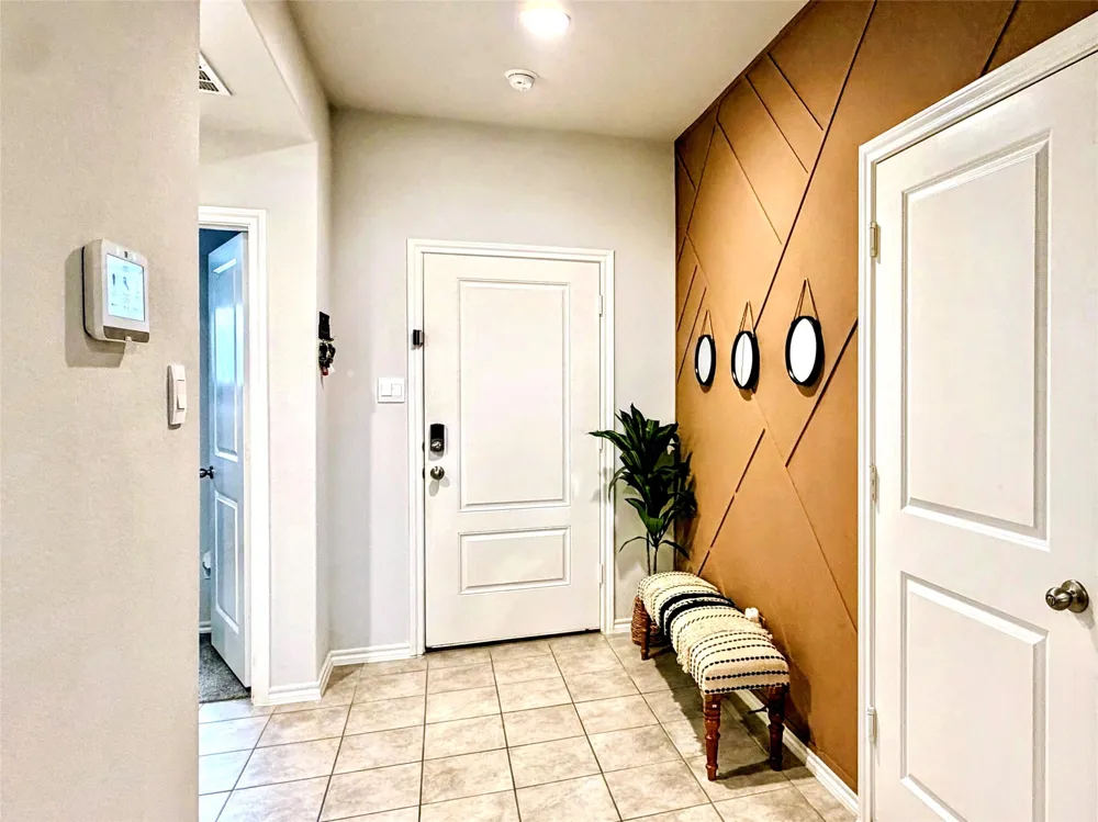 16628 Hay Valley Drive Justin, TX 76247