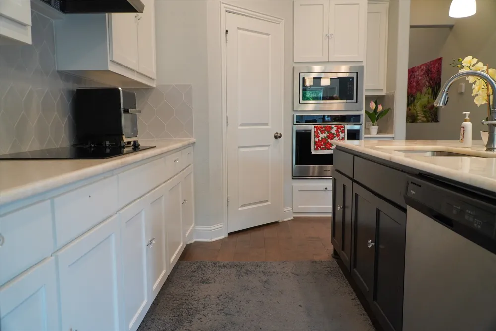 428 Molly Lane Keene, TX 76059