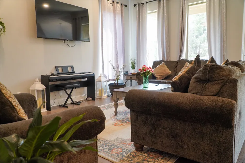 428 Molly Lane Keene, TX 76059
