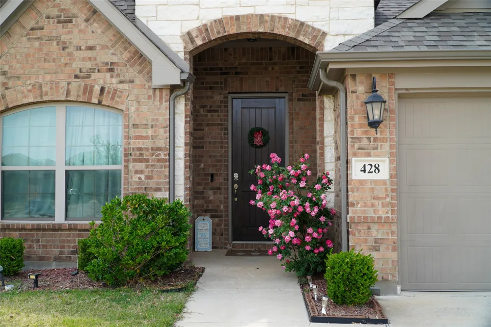428 Molly Lane Keene, TX 76059