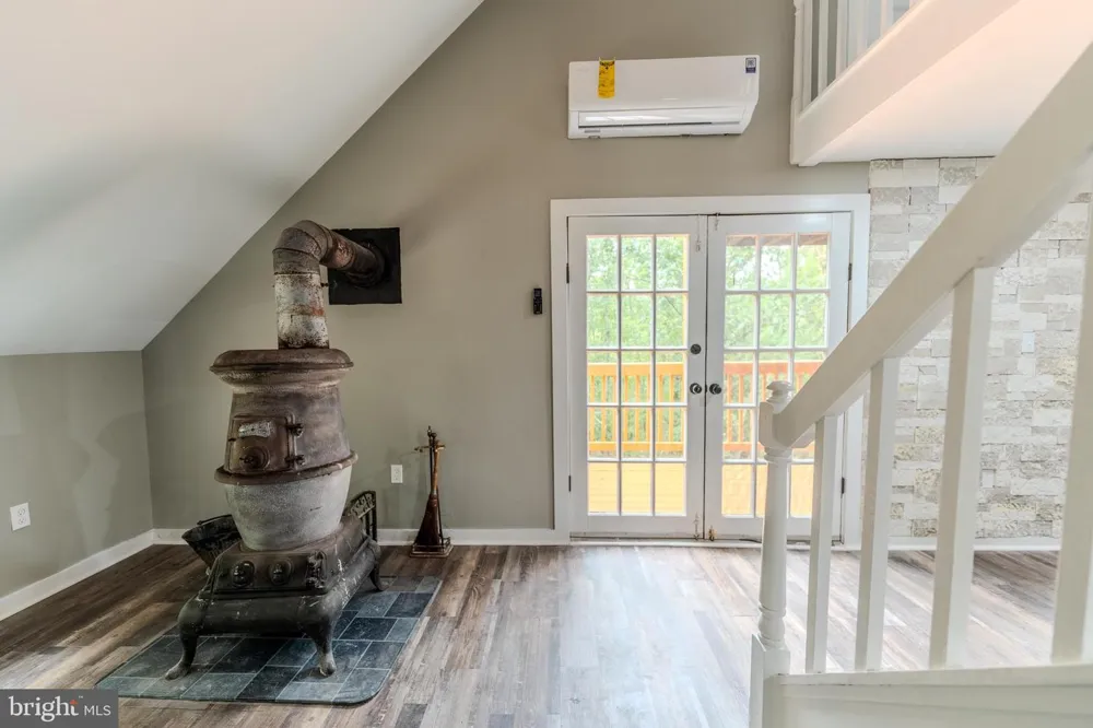 843 CEDAR RUN LANE Great Cacapon, WV 25422