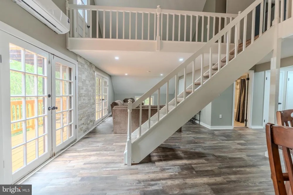 843 CEDAR RUN LANE Great Cacapon, WV 25422
