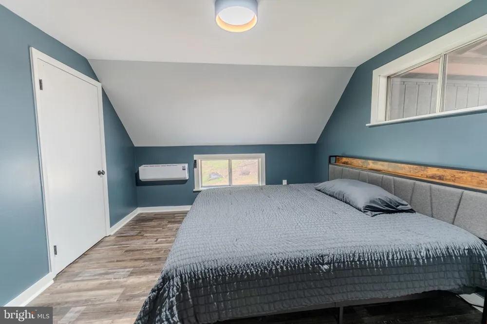 843 CEDAR RUN LANE Great Cacapon, WV 25422