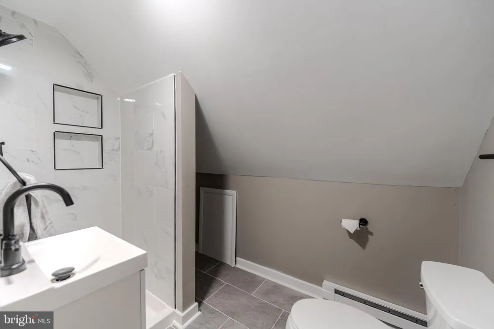 843 CEDAR RUN LANE Great Cacapon, WV 25422