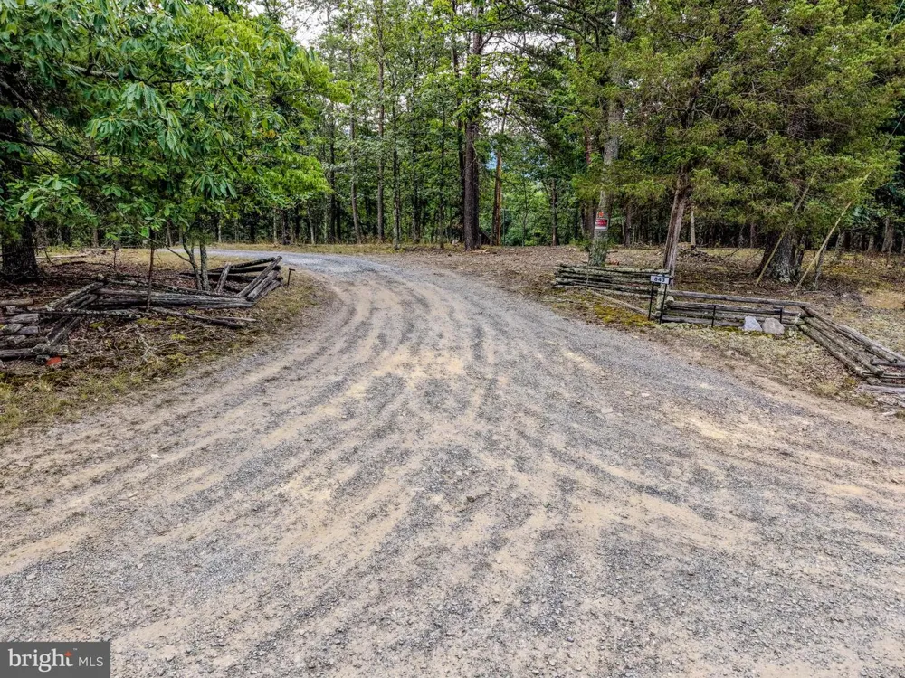 843 CEDAR RUN LANE Great Cacapon, WV 25422