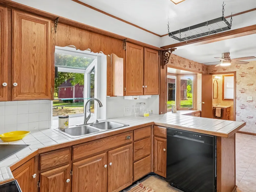 11484 Dennison Road Milan, MI 48160