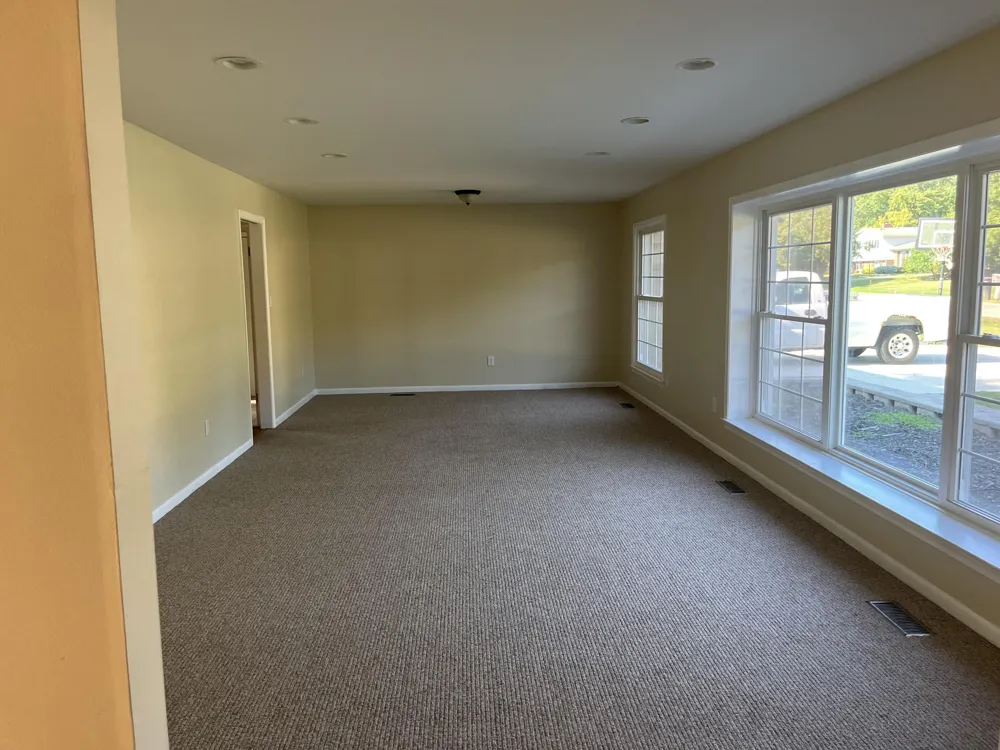 7096 Riverstone Road West Bloomfield, MI 48322