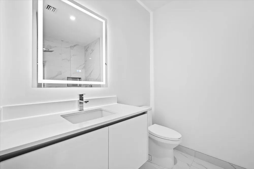 220 Lake Shore Drive #1513 Lake Park, FL 33403