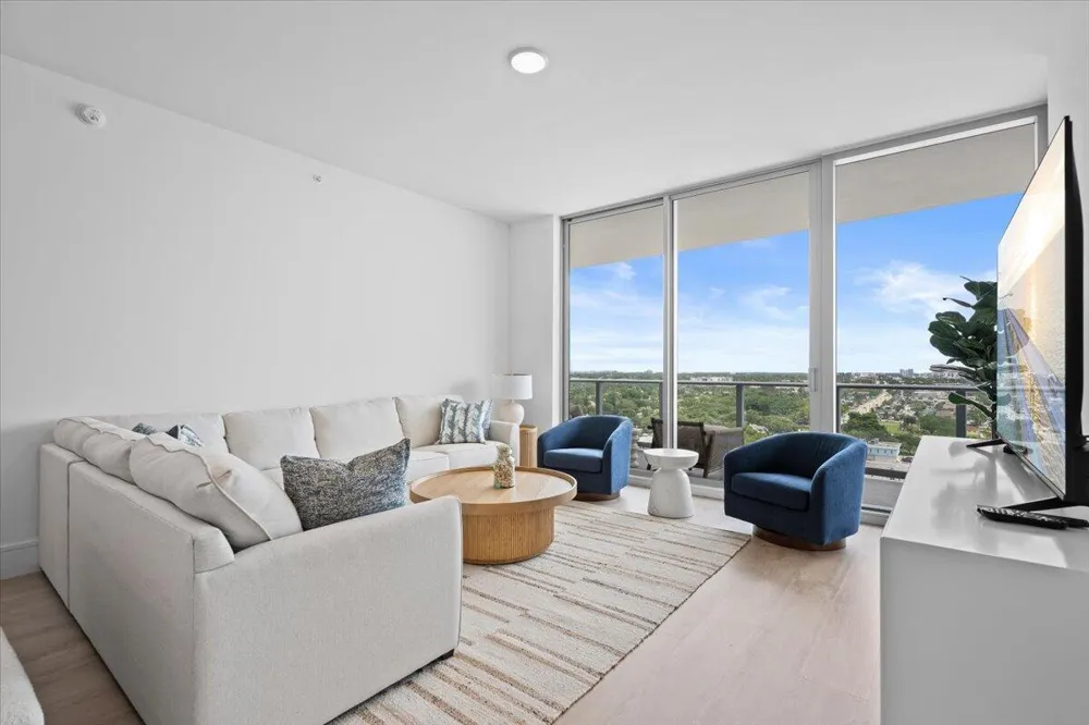 220 Lake Shore Drive #1513 Lake Park, FL 33403