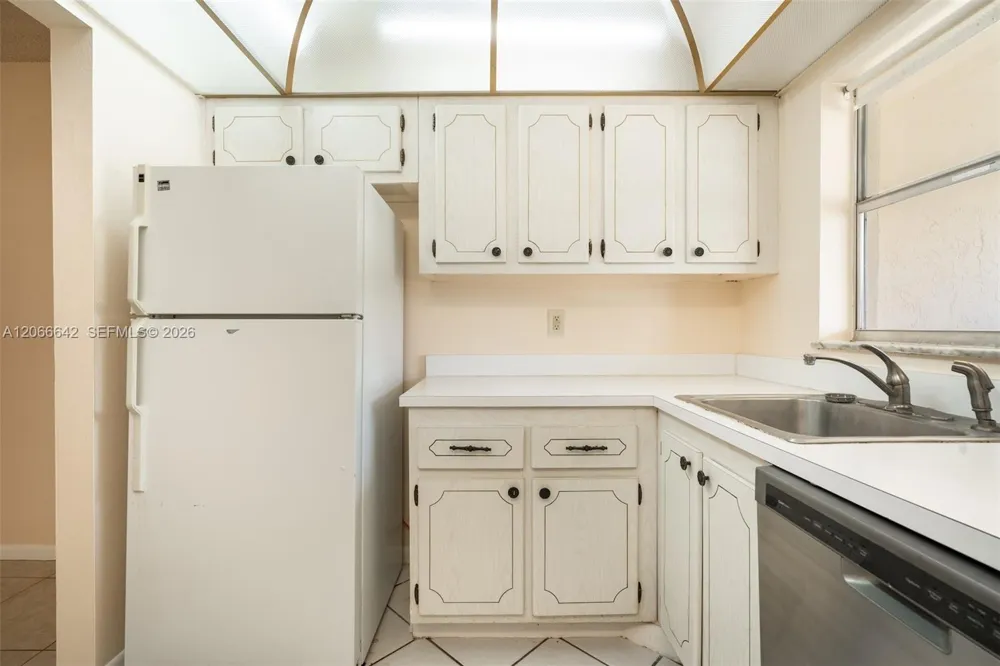 3645 SW Natura Ave #D Deerfield Beach, FL 33441