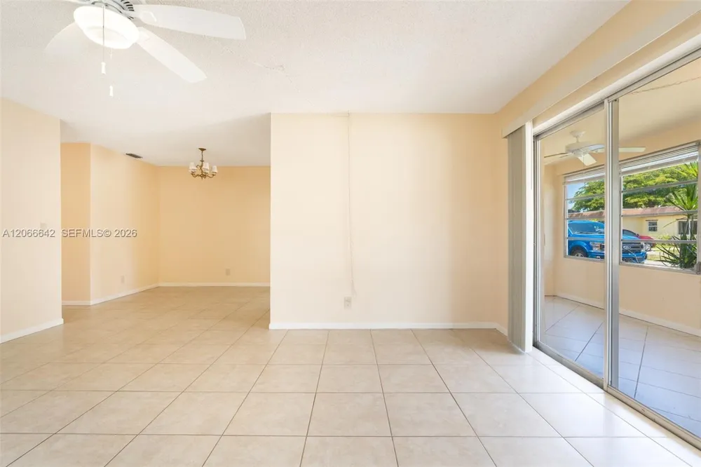 3645 SW Natura Ave #D Deerfield Beach, FL 33441