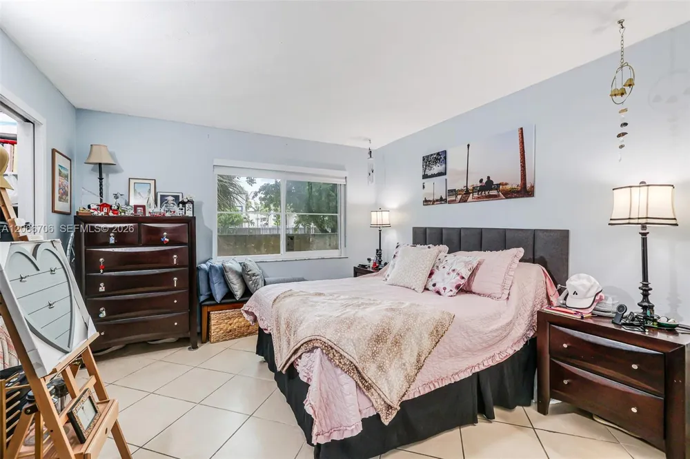 10245 NW 9th St Cir #102-9 Miami, FL 33172