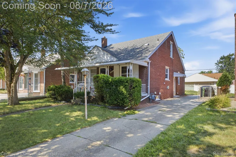 9864 Quandt Avenue Allen Park City, MI 48101