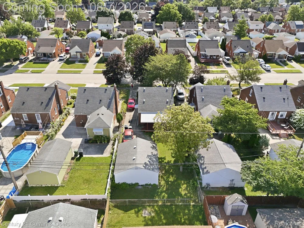 9864 Quandt Avenue Allen Park City, MI 48101