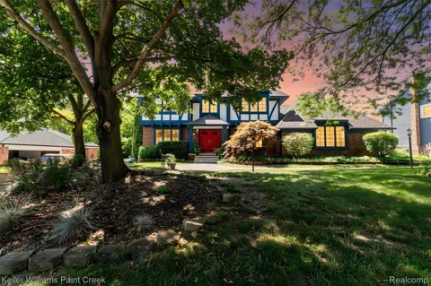 22577 Shadowglen Drive