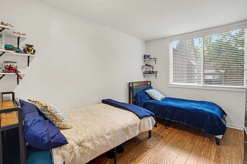 260 Dunbarton Court Kalamazoo Charter Township, MI 49006