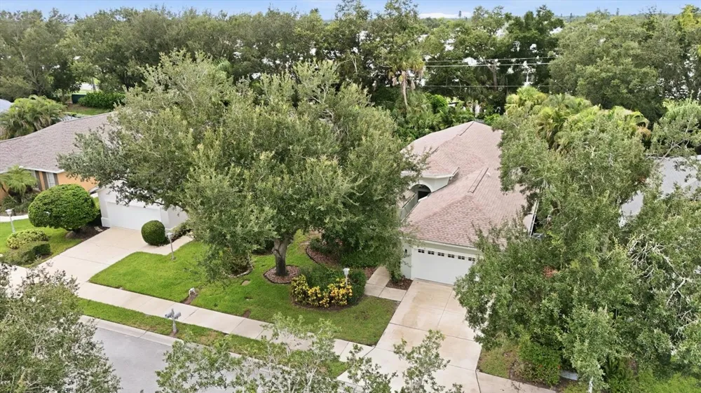 5540 SIMONTON STREET Bradenton, FL 34203