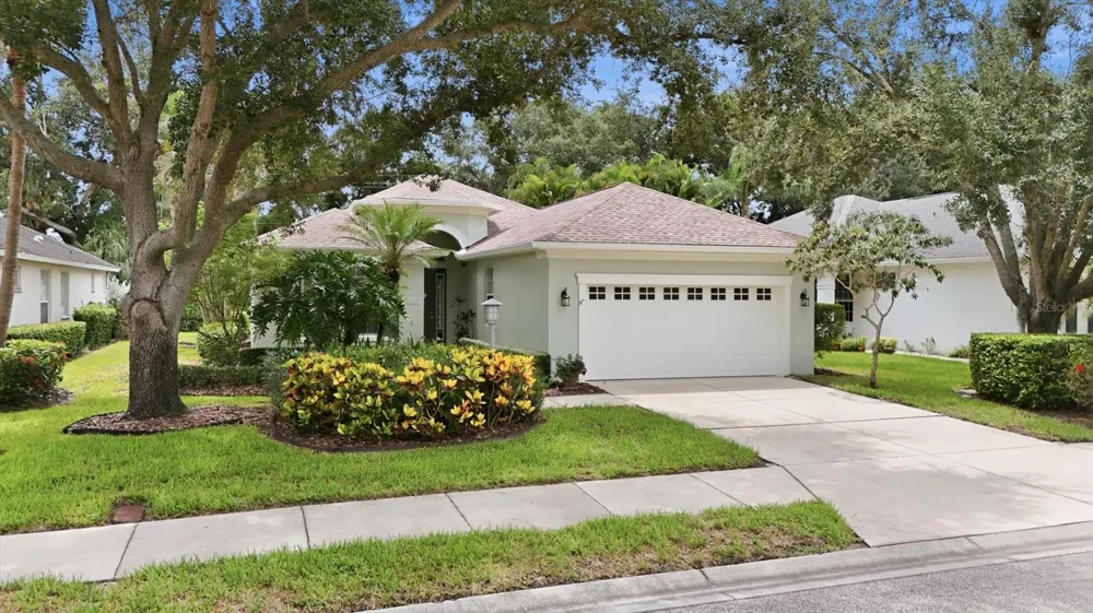 5540 SIMONTON STREET Bradenton, FL 34203