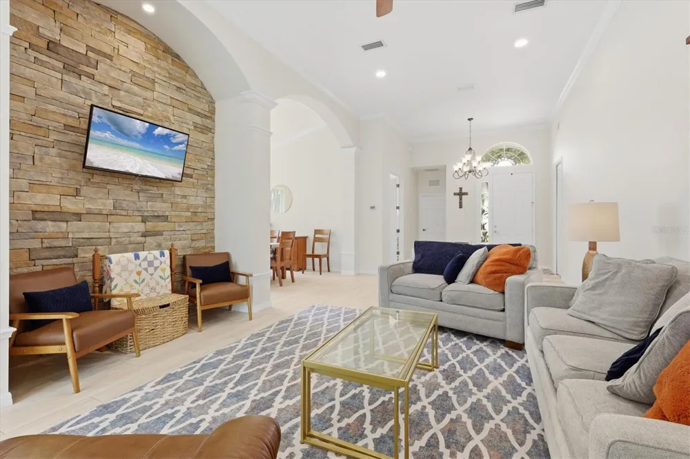 5540 SIMONTON STREET Bradenton, FL 34203