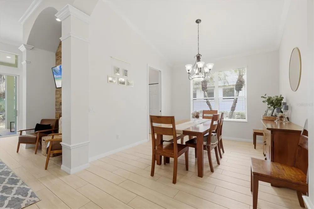 5540 SIMONTON STREET Bradenton, FL 34203